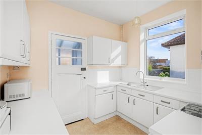 20 Silverknowes Drive, Edinburgh, EH4 5LQ - image 4