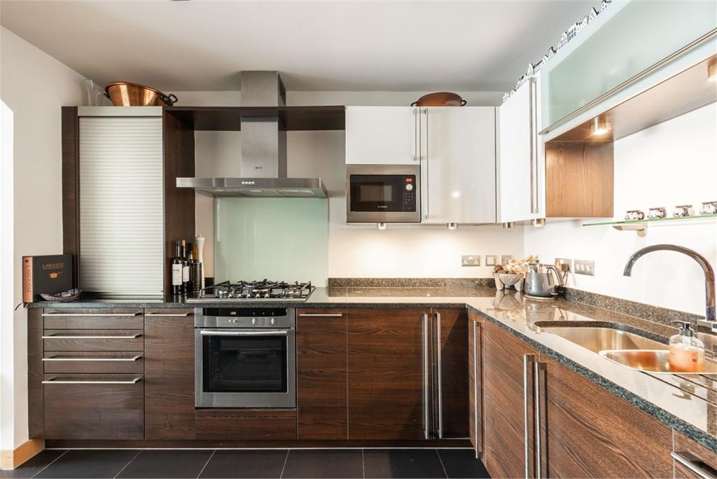 3/9 Western Harbour Breakwater, Edinburgh, EH6 6PA - image 11
