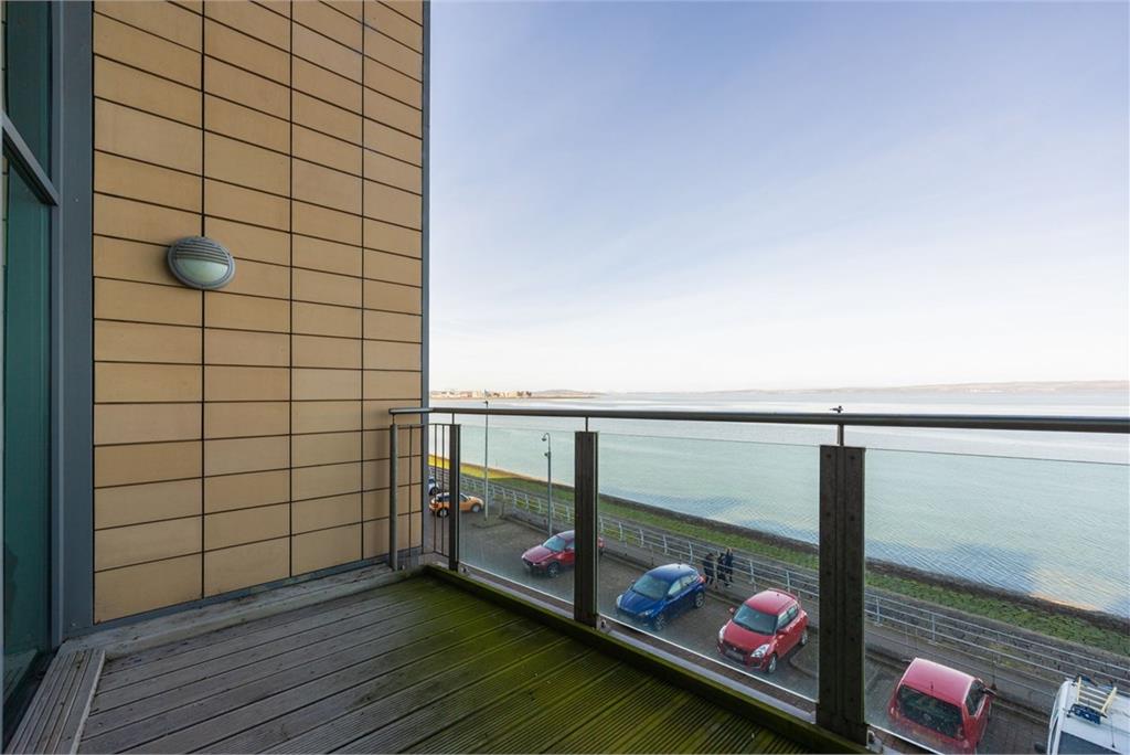 3/9 Western Harbour Breakwater, Edinburgh, EH6 6PA - image 19