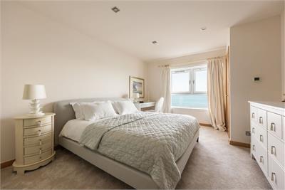 3/9 Western Harbour Breakwater, Edinburgh, EH6 6PA - image 5