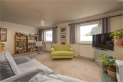 2 Olive Bank, Main Street, Gullane, East Lothian, EH31 2AB - image 3