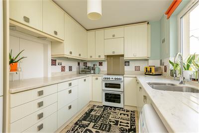 2 Olive Bank, Main Street, Gullane, East Lothian, EH31 2AB - image 6