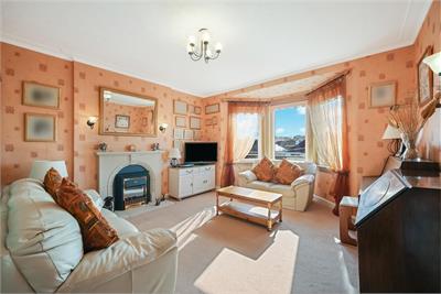 27 Craigs Avenue, Edinburgh, EH12 8HS - image 7