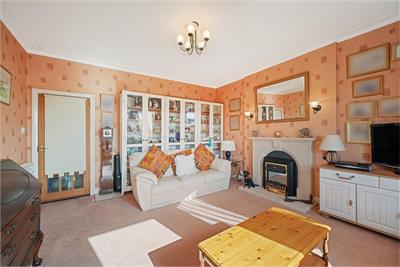 27 Craigs Avenue, Edinburgh, EH12 8HS - image 8