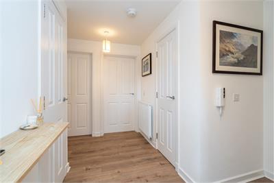 Flat 2, 8, Goldcrest Place, Cammo, Edinburgh, EH4 8GS - image 12