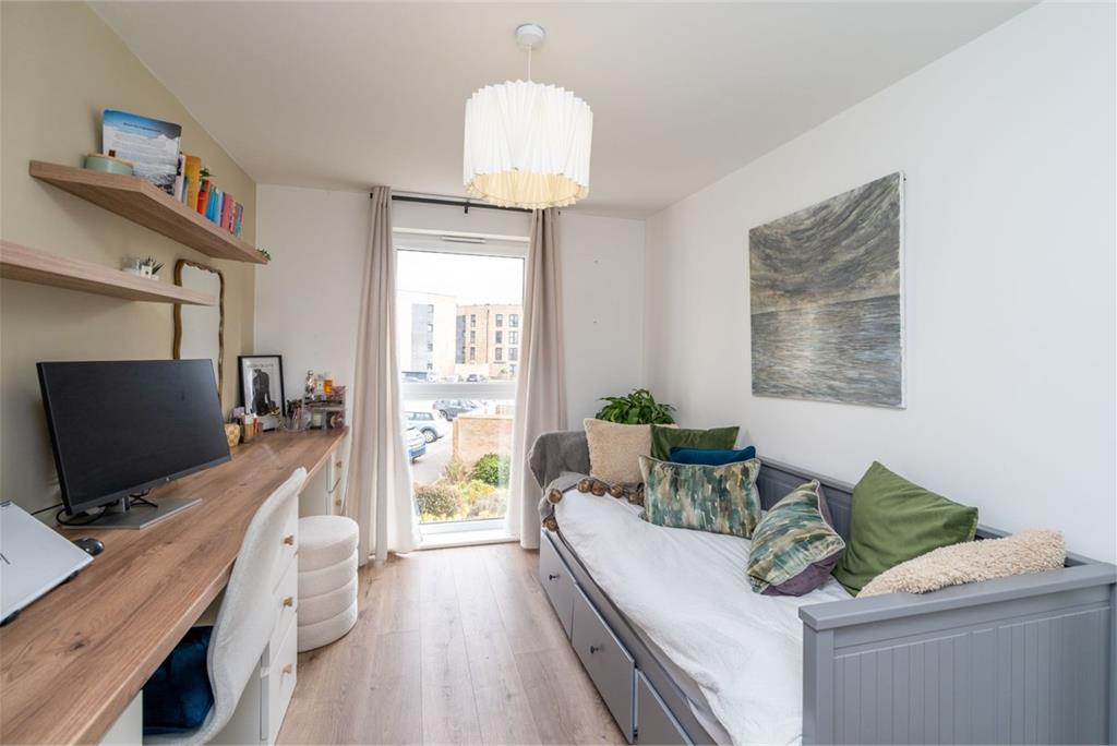 Flat 2, 8, Goldcrest Place, Cammo, Edinburgh, EH4 8GS - image 13