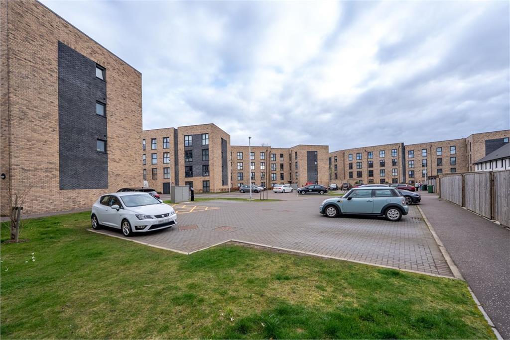 Flat 2, 8, Goldcrest Place, Cammo, Edinburgh, EH4 8GS - image 16