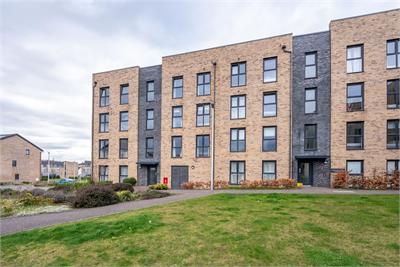 Flat 2, 8, Goldcrest Place, Cammo, Edinburgh, EH4 8GS - image 3