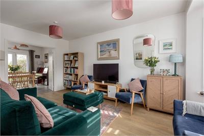 30 Brock View, Currie, Edinburgh, EH14 5TW - image 3