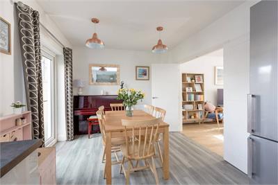 30 Brock View, Currie, Edinburgh, EH14 5TW - image 5
