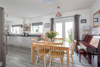 30 Brock View, Currie, Edinburgh, EH14 5TW - image 8