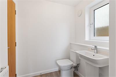 33 James Young Avenue, Uphall Station, EH54 5FA - image 10
