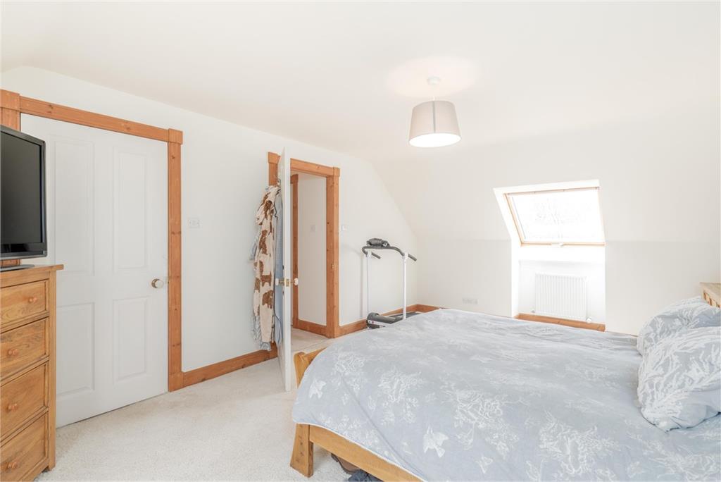 Kissinggate Cottage, Wellbrae, Teapot Street,
Morebattle,
Kelso,
TD5 8QF - image 15
