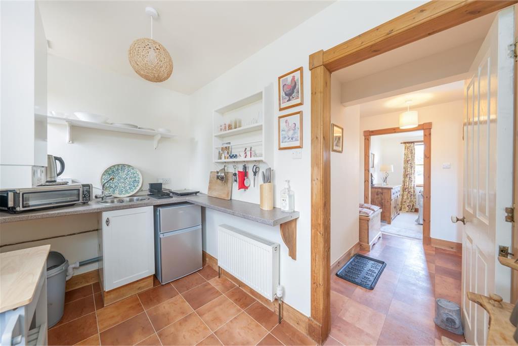 Kissinggate Cottage, Wellbrae, Teapot Street,
Morebattle,
Kelso,
TD5 8QF - image 21