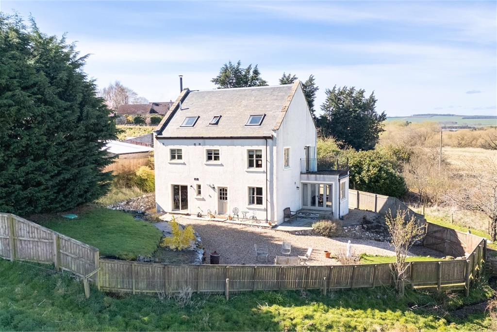 Kissinggate Cottage, Wellbrae, Teapot Street,
Morebattle,
Kelso,
TD5 8QF - image 26