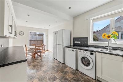 12 Park Street, St. Andrews, KY16 8AQ - image 5
