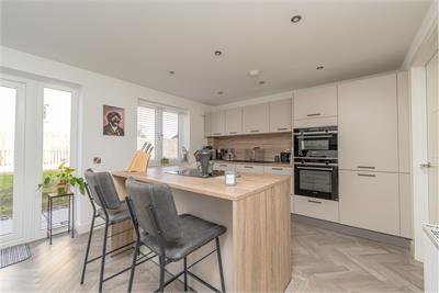 27 Barbachlaw Way, Wallyford, Musselburgh, EH21 8TS - image 2