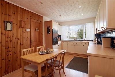 106 Ralston Road, Barrhead, Glasgow, G78 2TA - image 8