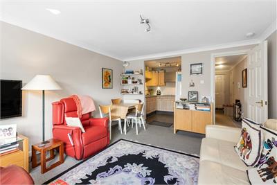 22/2 South Gray Street, Edinburgh, EH9 1TE - image 3