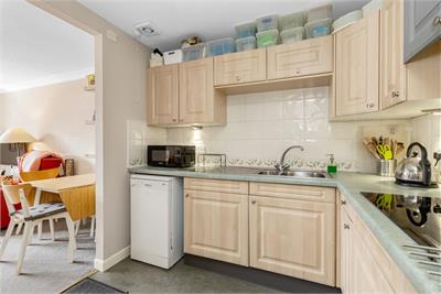 22/2 South Gray Street, Edinburgh, EH9 1TE - image 5
