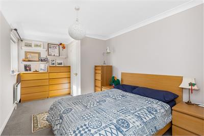 22/2 South Gray Street, Edinburgh, EH9 1TE - image 6