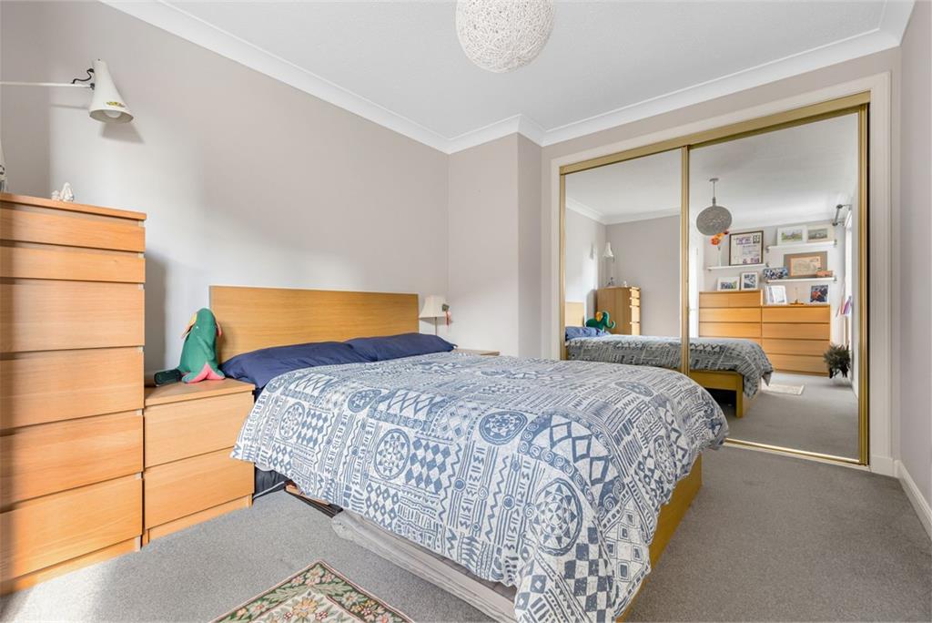 22/2 South Gray Street, Edinburgh, EH9 1TE - image 7