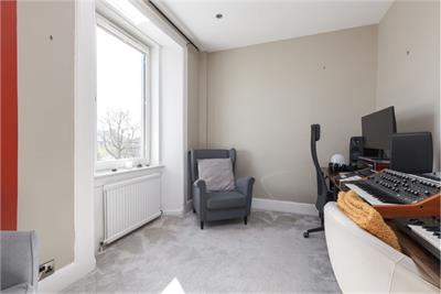 106 Main Street, Kirkliston, EH29 9AD - image 12