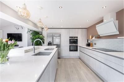 106 Main Street, Kirkliston, EH29 9AD - image 6