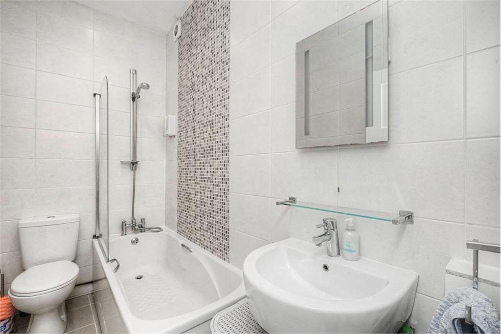 76 North Junction Street, Leith, Edinburgh, EH6 6HT - image 11