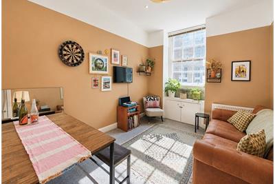 76 North Junction Street, Leith, Edinburgh, EH6 6HT - image 3