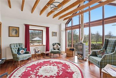 Pilgrim Lodge Kilry, Blairgowrie, PH11 8HU - image 2