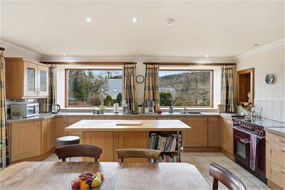 Pilgrim Lodge Kilry, Blairgowrie, PH11 8HU - image 11