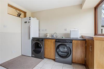Pilgrim Lodge Kilry, Blairgowrie, PH11 8HU - image 12