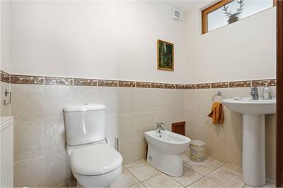 Pilgrim Lodge Kilry, Blairgowrie, PH11 8HU - image 13