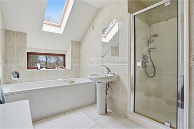 Pilgrim Lodge Kilry, Blairgowrie, PH11 8HU - image 23