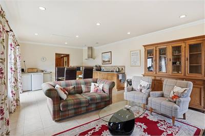 Pilgrim Lodge Kilry, Blairgowrie, PH11 8HU - image 25