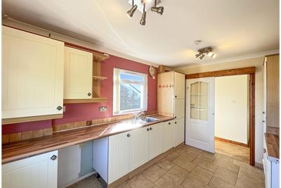 33 Cammesreinach Crescent,
Hunters Quay,
Dunoon,
PA23 8JZ - image 11