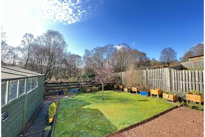 33 Cammesreinach Crescent,
Hunters Quay,
Dunoon,
PA23 8JZ - image 15