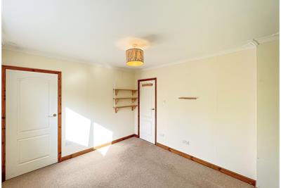 33 Cammesreinach Crescent,
Hunters Quay,
Dunoon,
PA23 8JZ - image 20