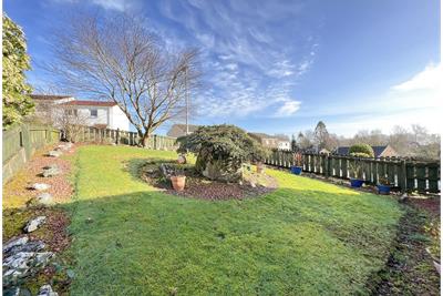 33 Cammesreinach Crescent,
Hunters Quay,
Dunoon,
PA23 8JZ - image 22