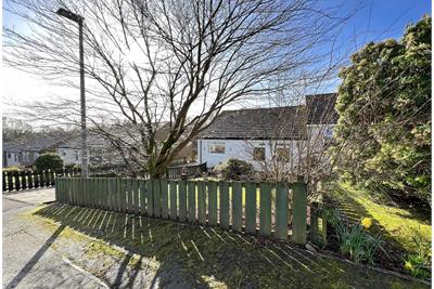 33 Cammesreinach Crescent,
Hunters Quay,
Dunoon,
PA23 8JZ - image 4