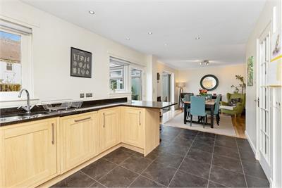 17 Waterloo Bank, Penicuik, Midlothian, EH26 8NS - image 7
