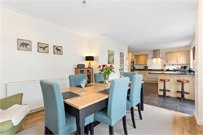 17 Waterloo Bank, Penicuik, Midlothian, EH26 8NS - image 9