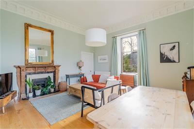 6B Craigmillar Park, Newington, Edinburgh, EH16 5NE - image 1