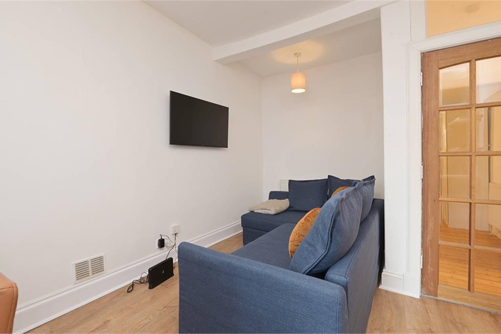 32A Hillside Street, , Edinburgh, EH7 5HB - image 5