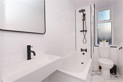 32A Hillside Street, , Edinburgh, EH7 5HB - image 9