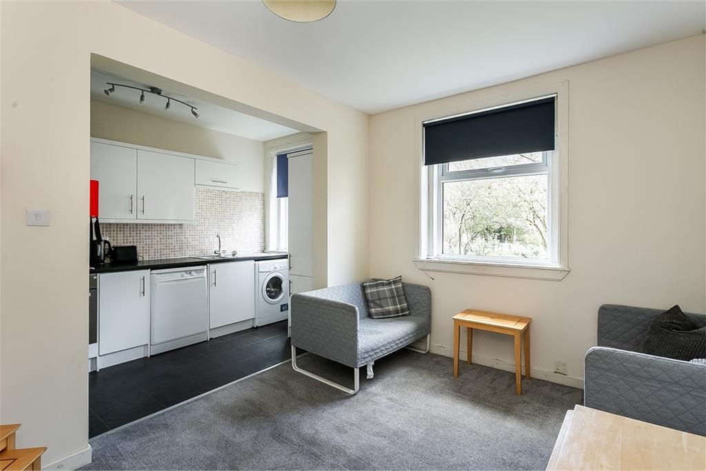 11/2 Dickson Street,
Edinburgh,
EH6 8RJ - image 4