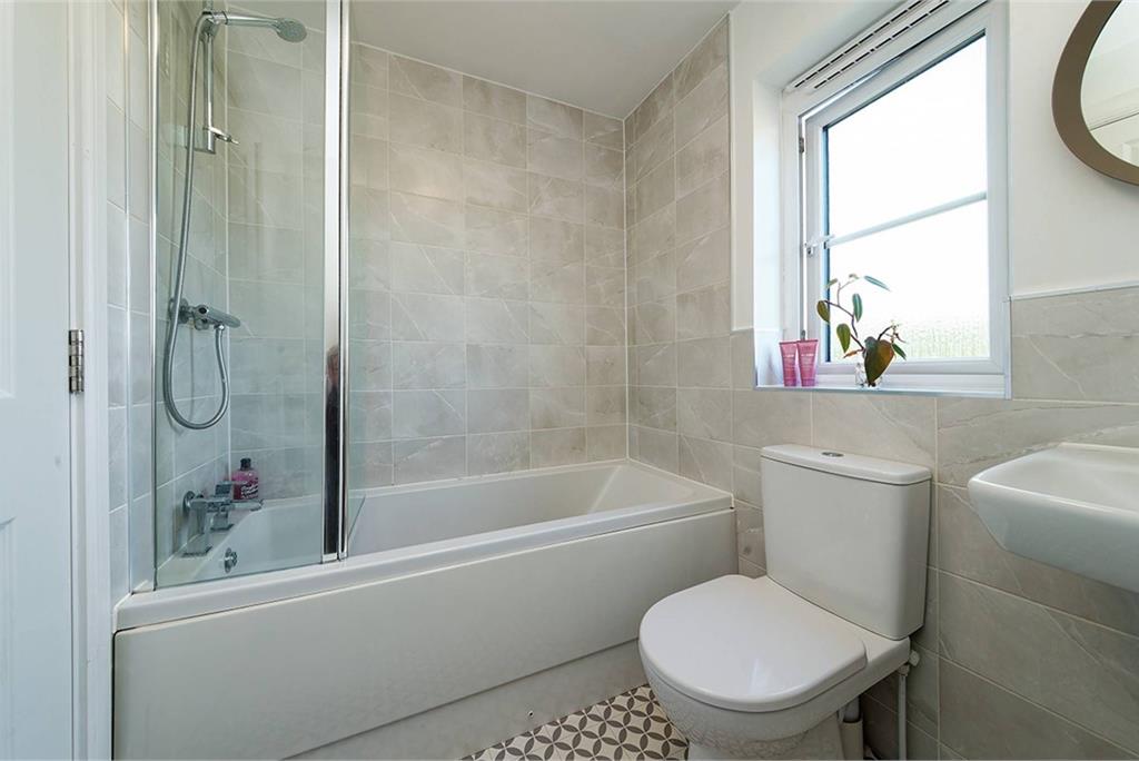 20 Charles Wilson Avenue, Bilston, EH25 9AQ - image 22