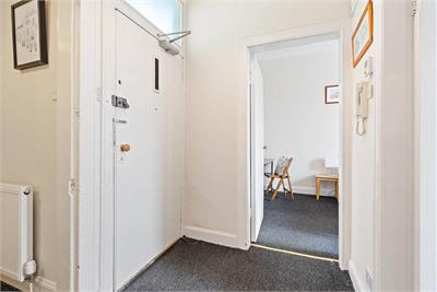 3/14 Millar Place, Morningside, EH10 5HJ - image 2