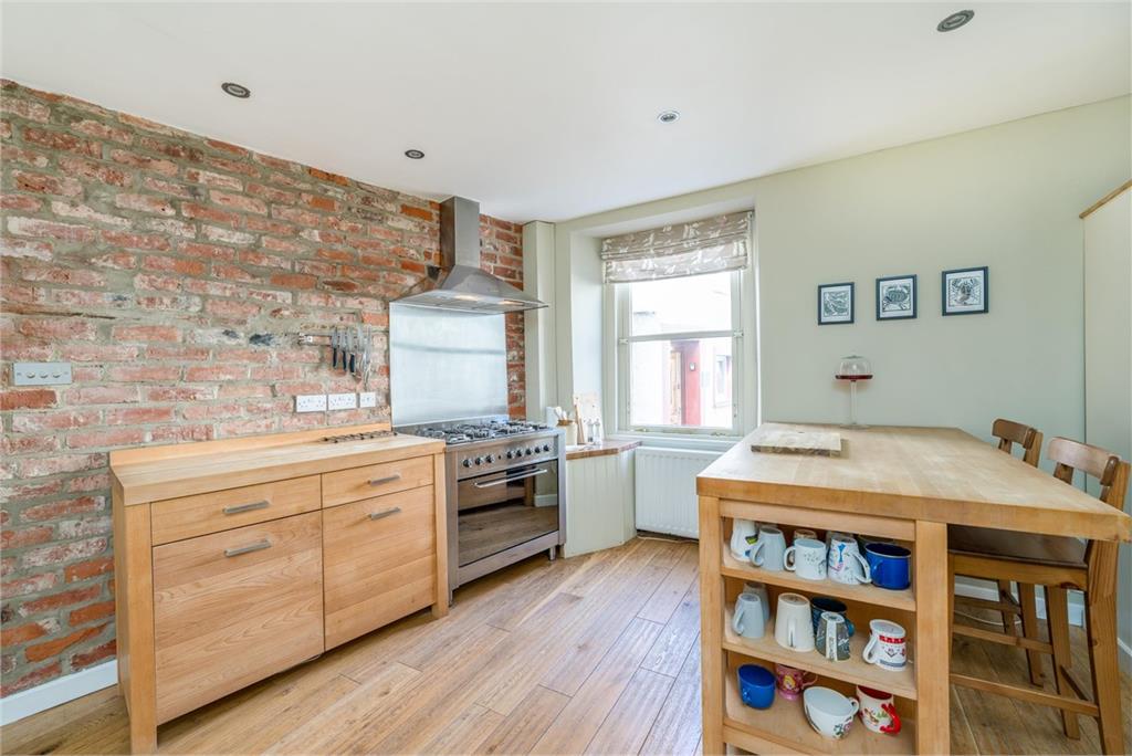 2 St. Ellas Wynd,
Eyemouth,
TD14 5HW - image 8